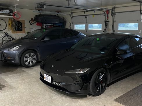 Used 2024 Tesla Model 3 Performance AWD/4WD image 30