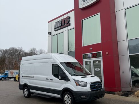 Used 2022 Ford E-Transit 148 High Roof w/ Interior Upgrade Package RWD image 11
