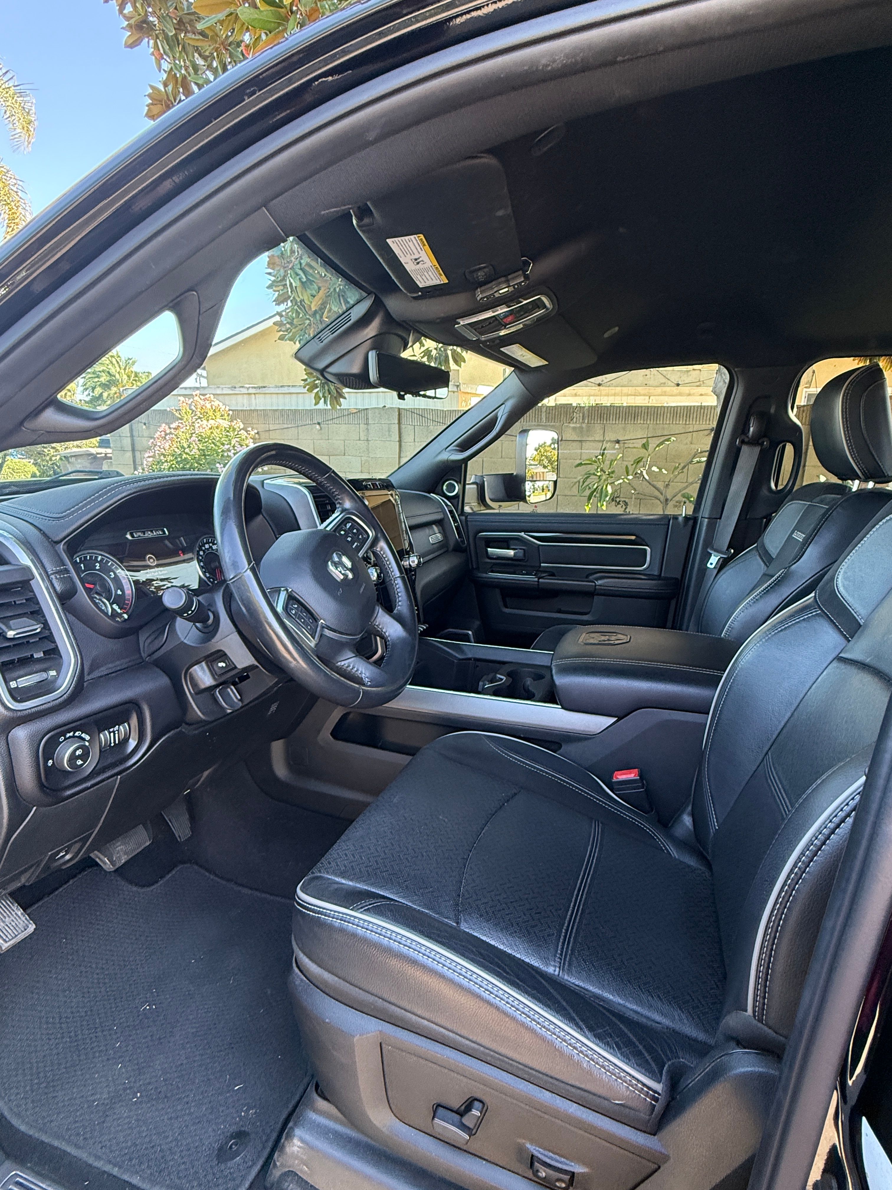 Used 2021 RAM 3500 Laramie AWD/4WD image 16
