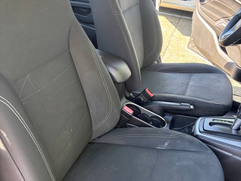 Used 2017 Ford Fiesta SE FWD image 8