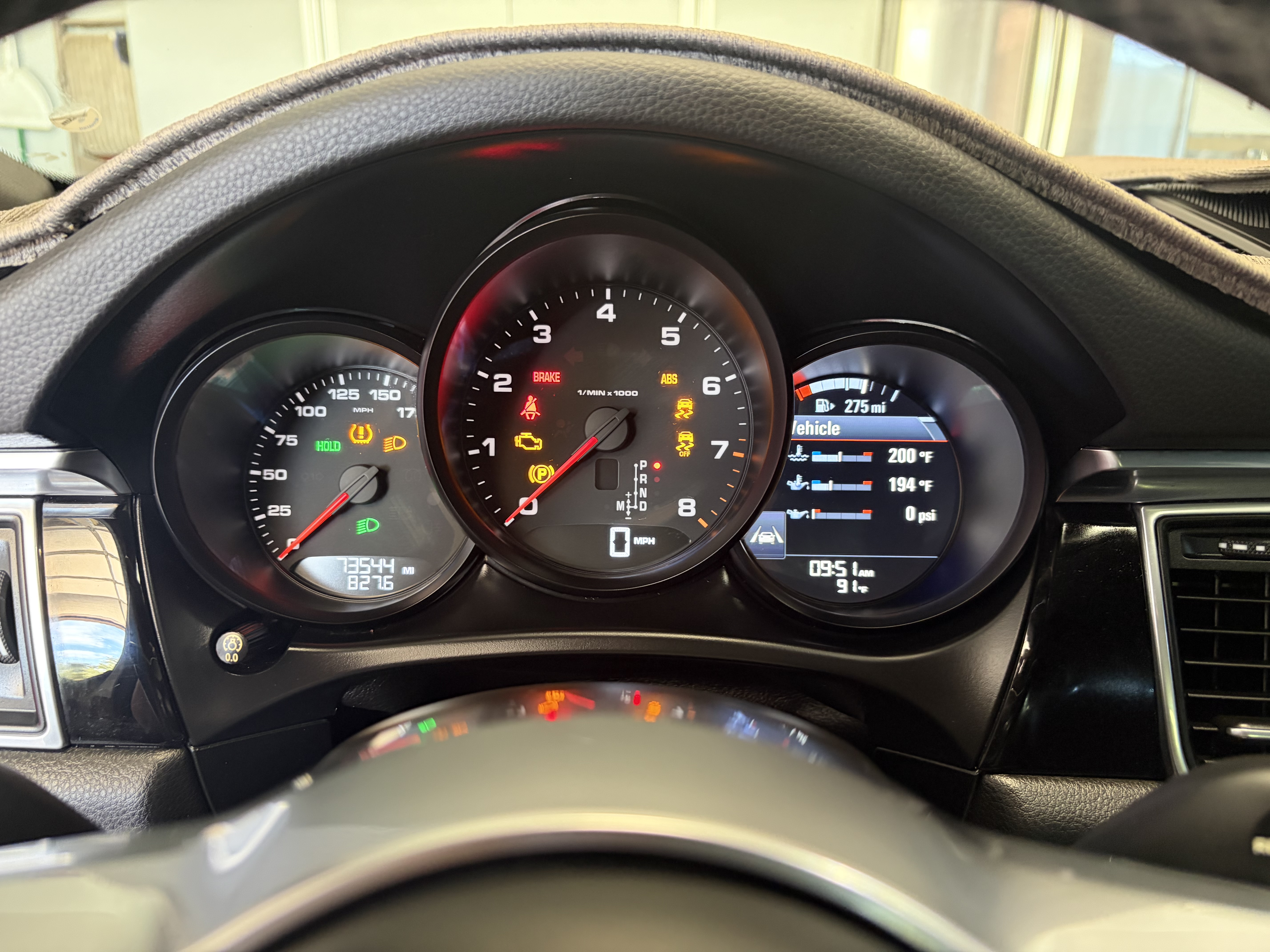 Used 2018 Porsche Macan Sport Edition AWD/4WD image 11