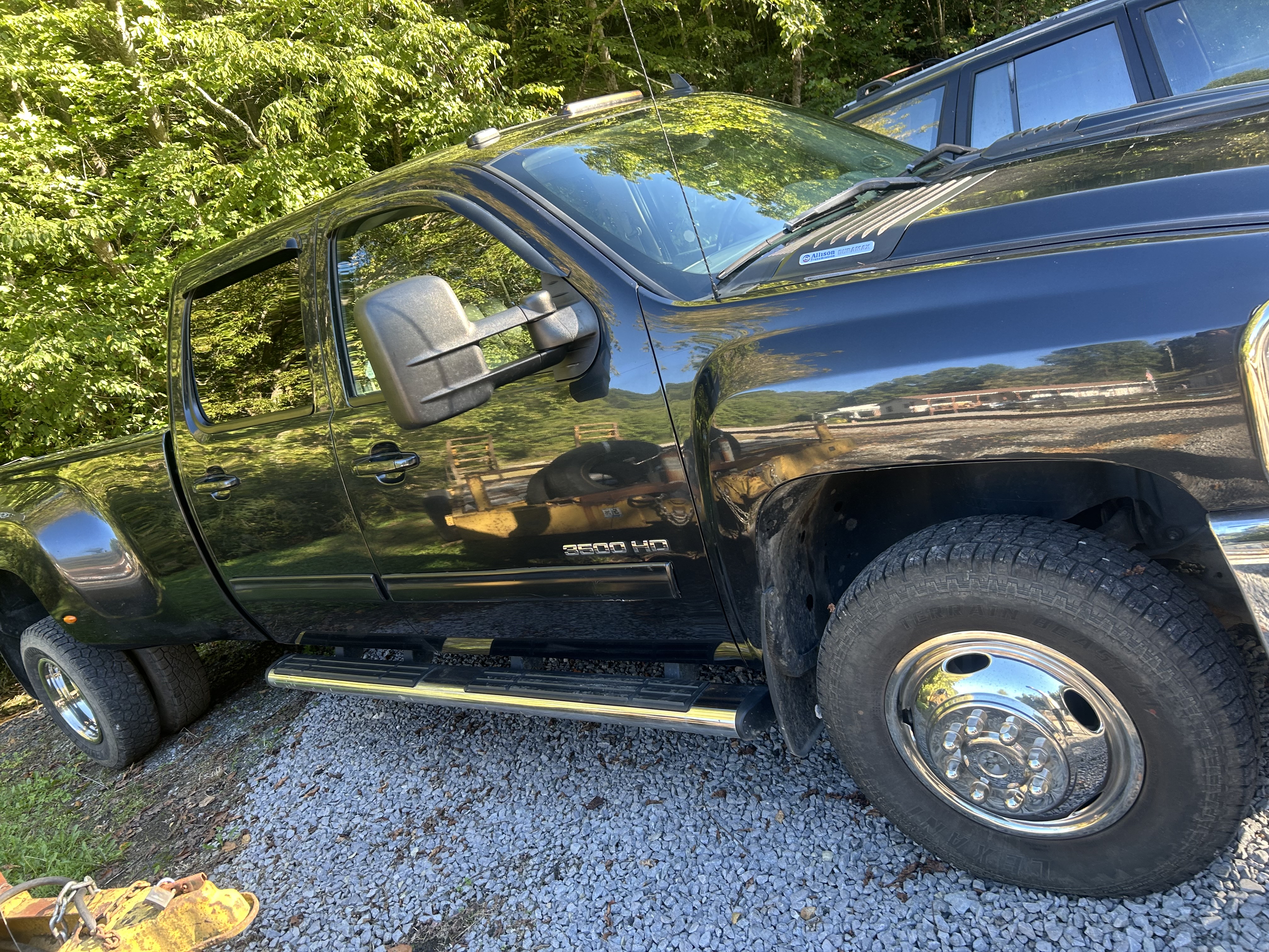 Used 2010 Chevrolet Silverado 3500 LTZ w/ LTZ Plus Package AWD/4WD image 1
