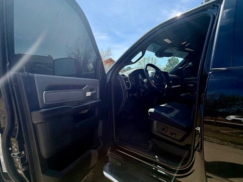 Used 2023 RAM 2500 Big Horn w/ Level 1 Equipment Group AWD/4WD image 11