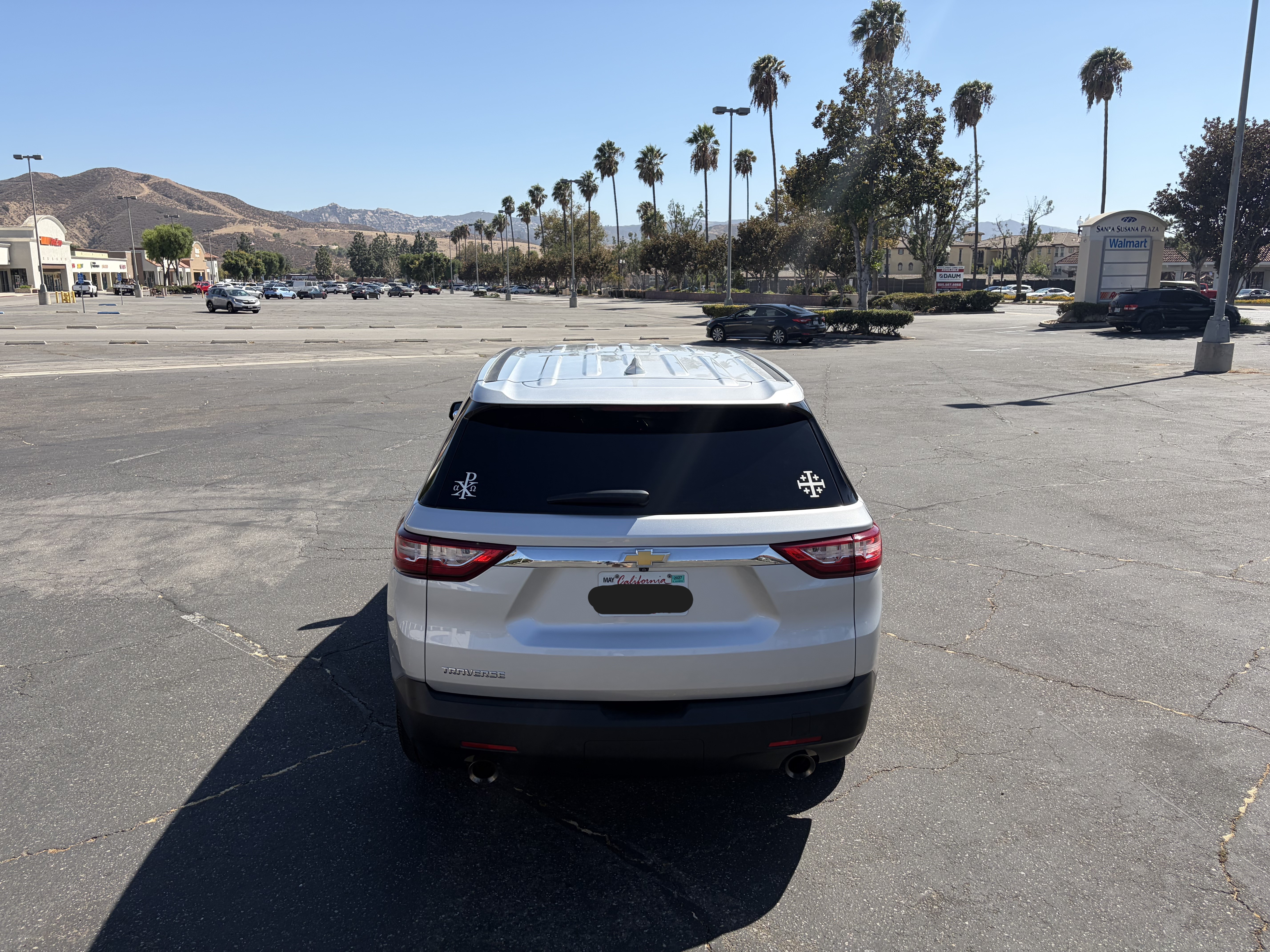 Used 2020 Chevrolet Traverse LS w/ LPO, Cargo Package FWD image 8