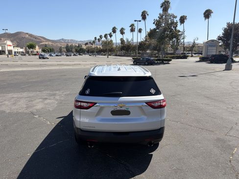 Used 2020 Chevrolet Traverse LS w/ LPO, Cargo Package FWD image 8