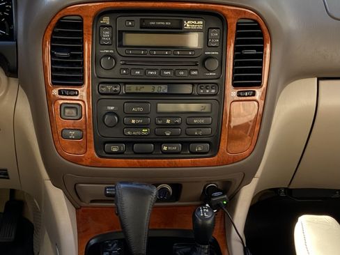 Used 1999 Lexus LX 470 4WD image 6