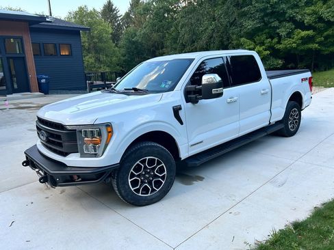 Used 2022 Ford F150 Lariat AWD/4WD image 2