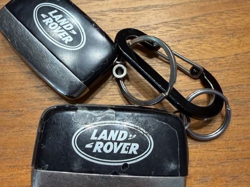 Used 2015 Land Rover LR2 HSE LUX image 15