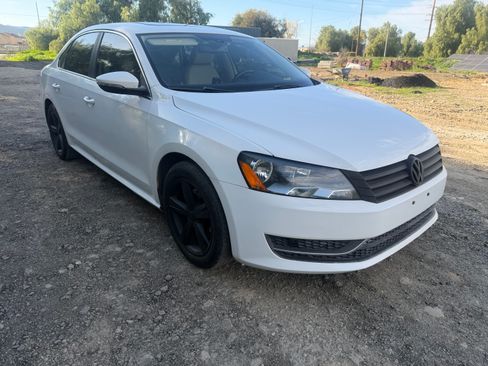 Used 2012 Volkswagen Passat 2.5 SE image 4