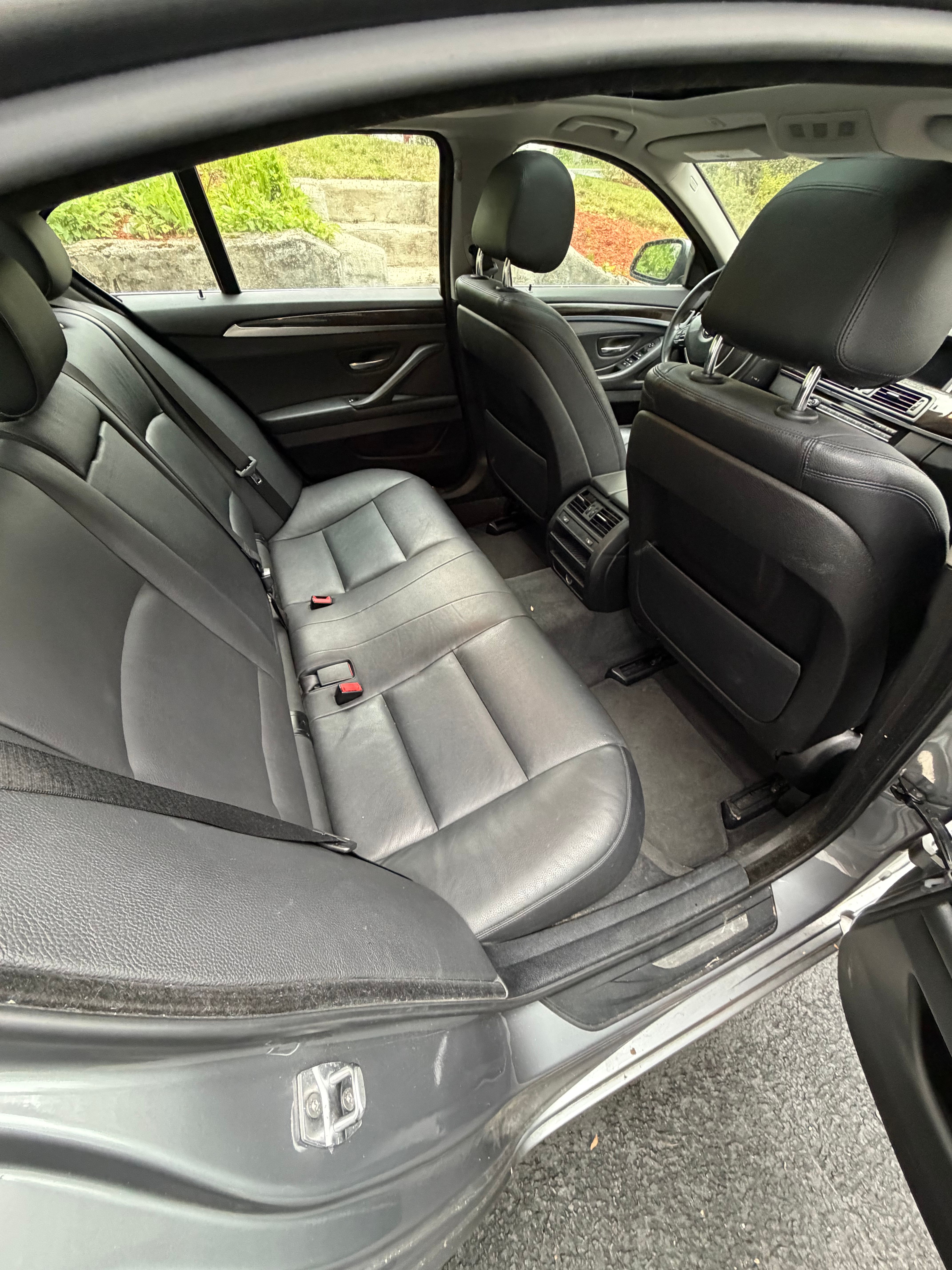 Used 2015 BMW 528i xDrive Sedan AWD/4WD image 10