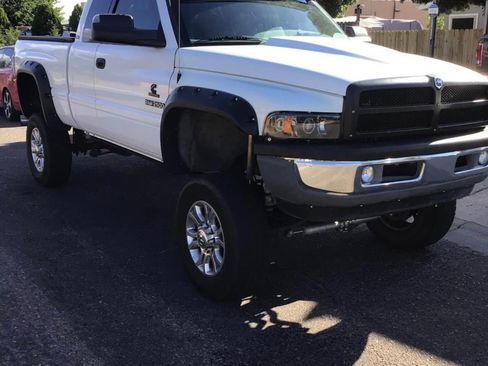 Used 2001 Dodge Ram 2500 Truck 4x4 Quad Cab image 10