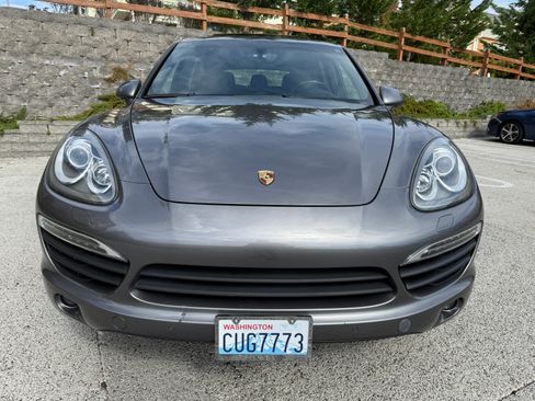 Used 2012 Porsche Cayenne S image 1