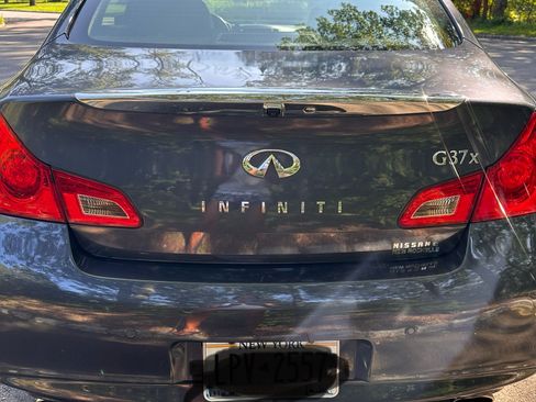 Used 2012 INFINITI G37 x Sedan w/ Premium Pkg AWD/4WD image 11
