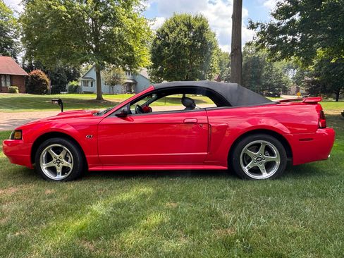 Used 2003 Ford Mustang GT image 1