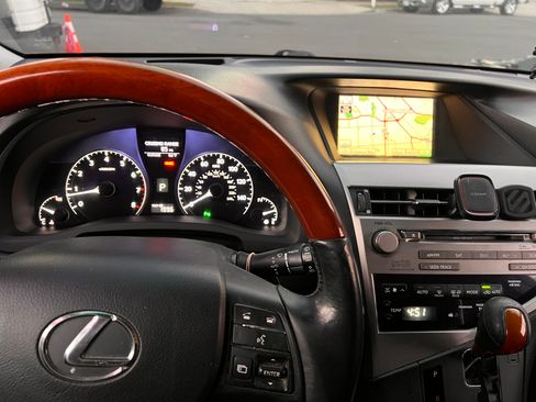 Used 2010 Lexus RX 350 2WD image 23