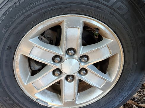 Used 2010 GMC Sierra 1500 SLE w/ Power Pack Plus image 22