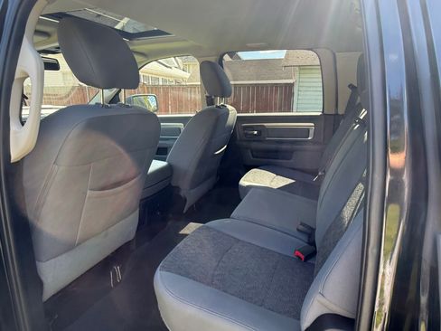 Used 2019 RAM 1500 Classic Warlock image 6