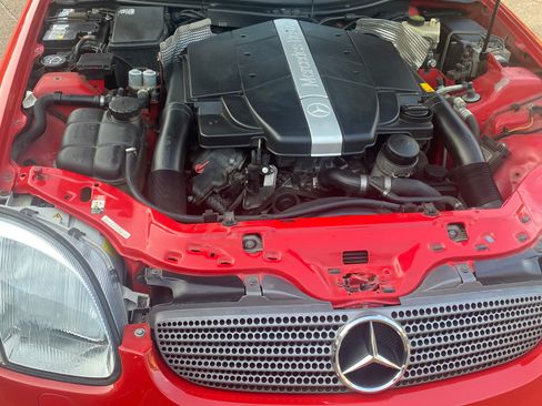Used 2001 Mercedes-Benz SLK 320 image 11