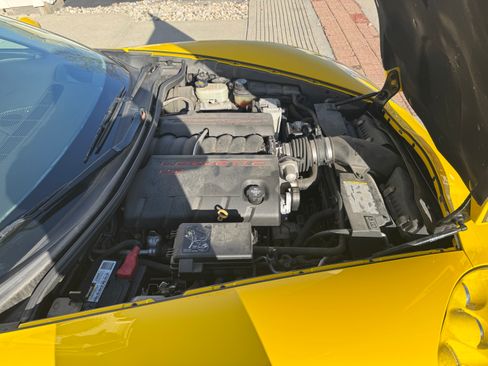 Used 2007 Chevrolet Corvette Coupe w/ Preferred Equipment Group image 19