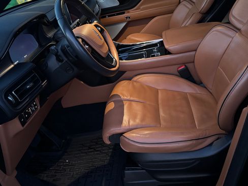 Used 2021 Lincoln Aviator Black Label w/ Dynamic Handling Package image 22