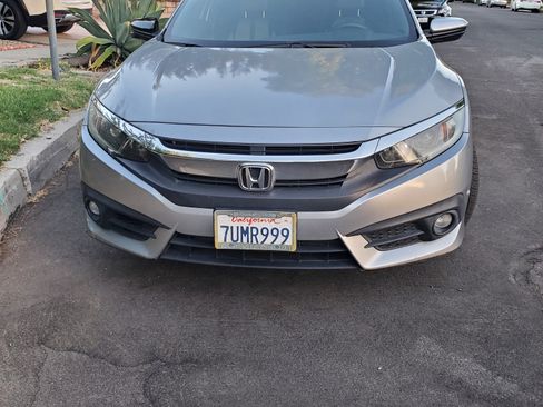 Used 2016 Honda Civic EX-T image 2