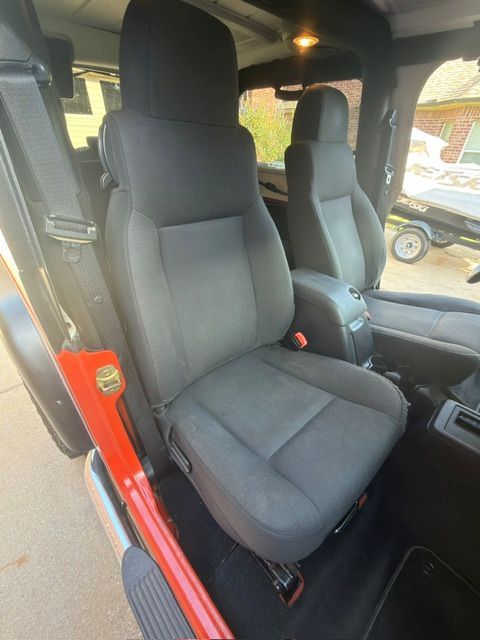 Used 2006 Jeep Wrangler Unlimited AWD/4WD image 5