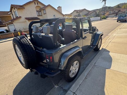 Used 2008 Jeep Wrangler Sahara w/ Dual Top Group image 2
