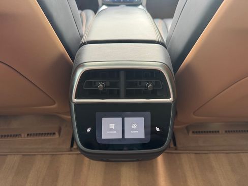 Used 2022 Lucid Air Grand Touring image 22
