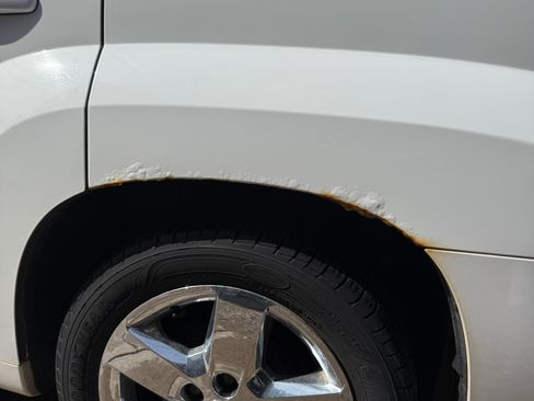 Used 2011 Chevrolet HHR LT image 11