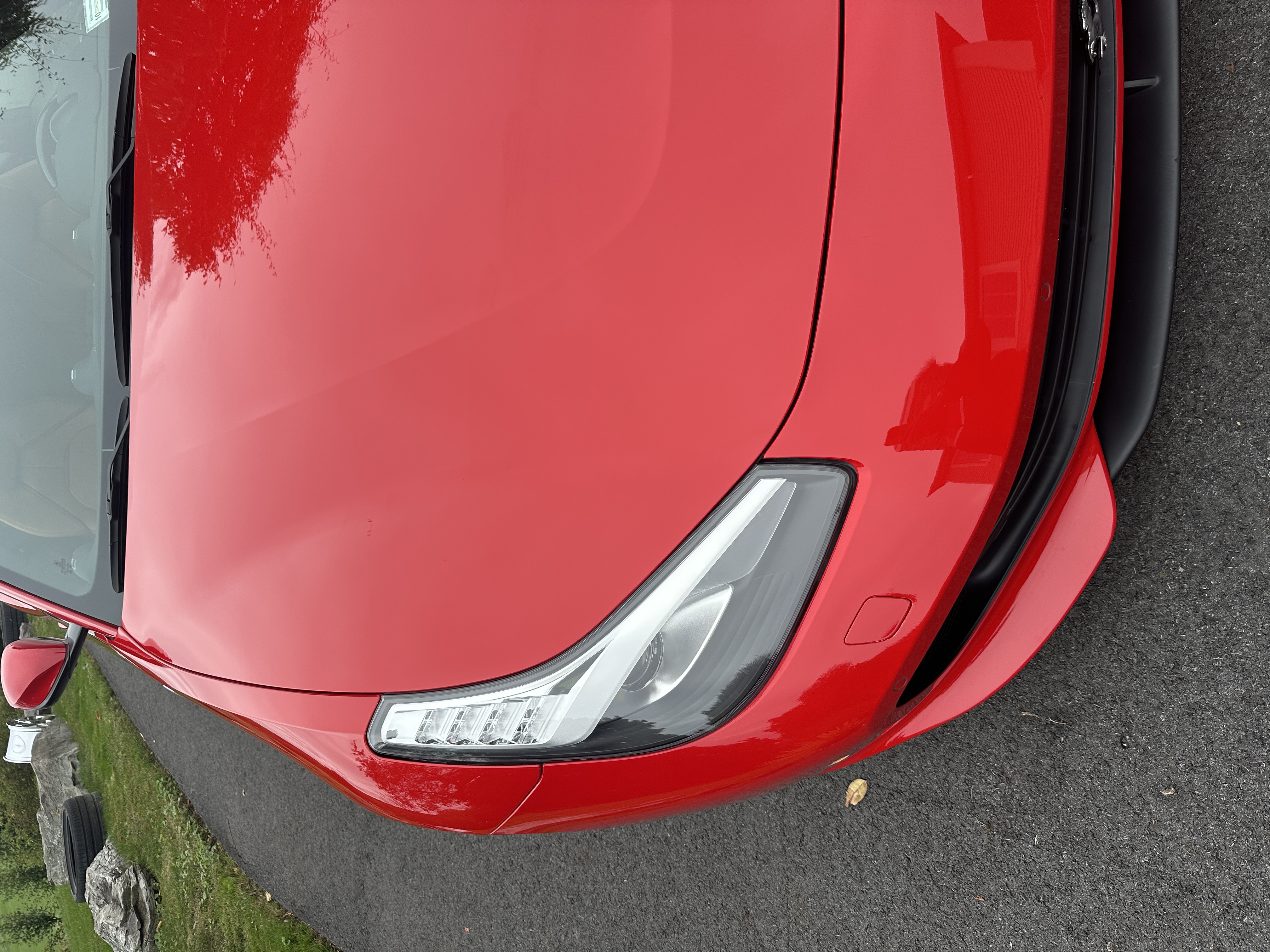 Used 2019 Ferrari GTC4Lusso T RWD image 26