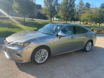 Used 2018 Lexus ES 350