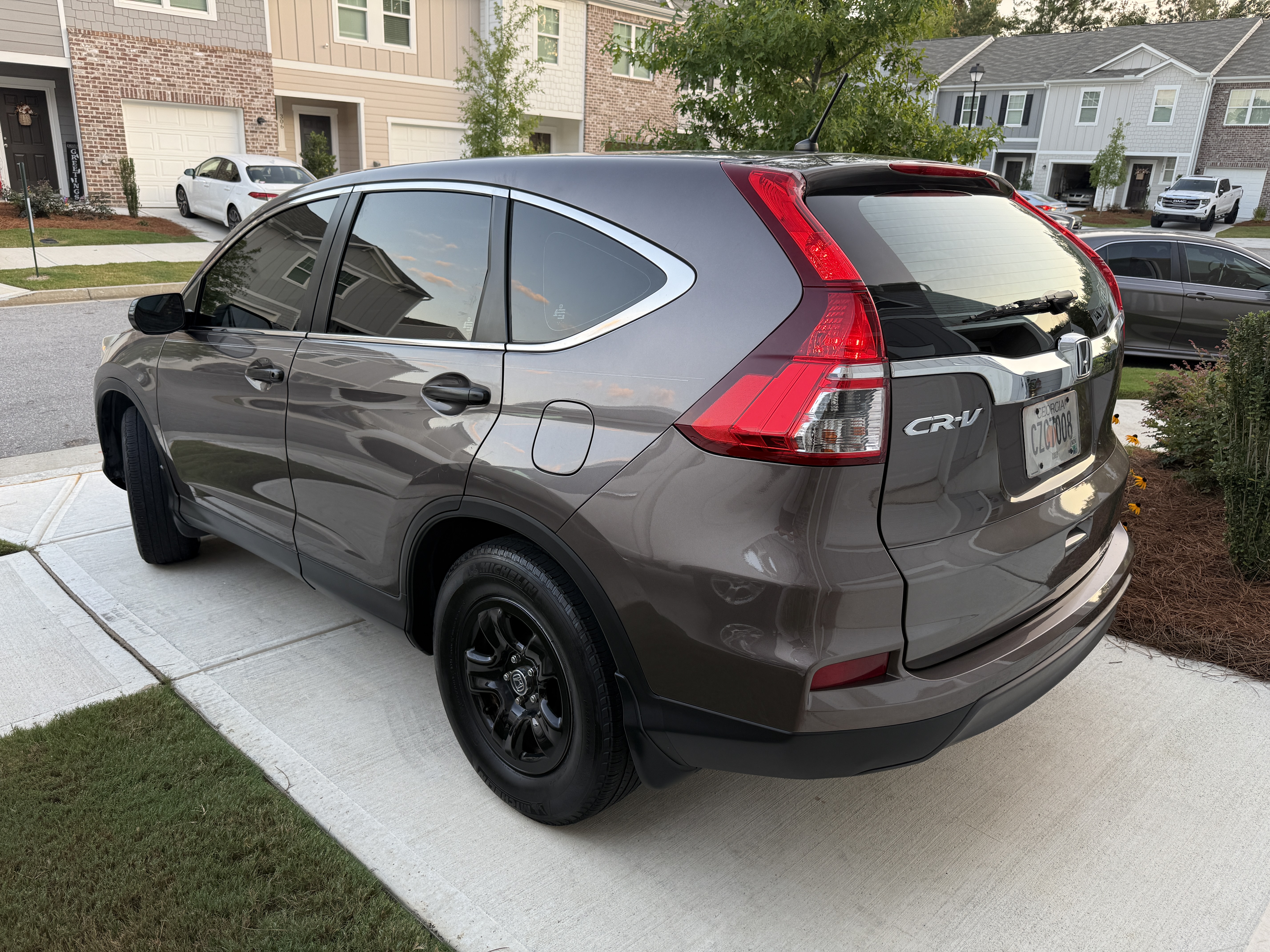 Used 2015 Honda CR-V LX image 5