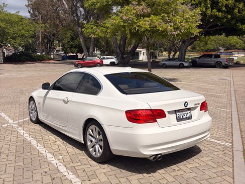 Used 2013 BMW 328i Coupe RWD image 17