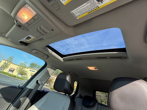 Used 2015 Chevrolet Trax LTZ FWD image 17