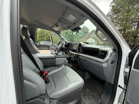 Used 2024 Ford F250 XL w/ XL Driver Assist Package AWD/4WD image 15