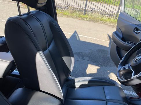 Used 2019 Nissan Leaf SL Plus w/ Protection Package image 10