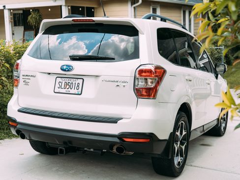 Used 2014 Subaru Forester 2.0XT Touring AWD/4WD image 6