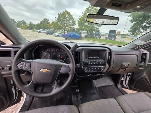 Used 2015 Chevrolet Silverado 1500 W/T w/ Trailering Package image 8