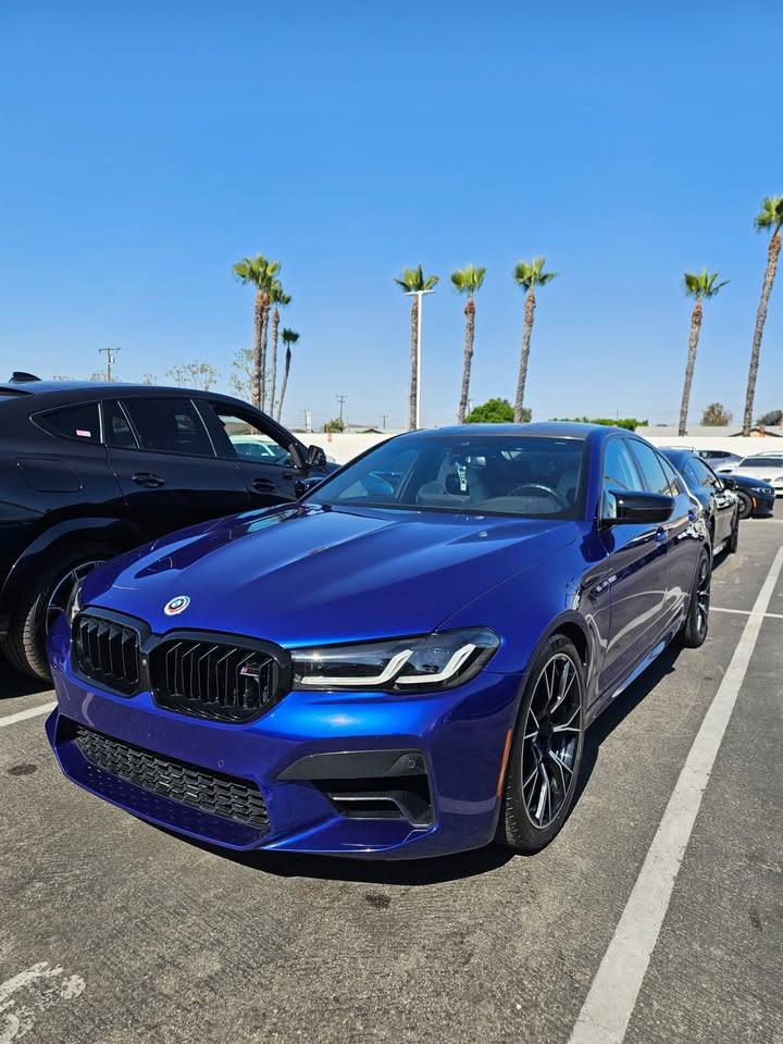 Used 2022 BMW M5 w/ Competition Package AWD/4WD image 1
