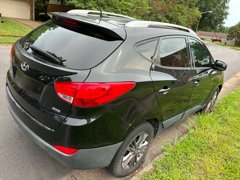 Used 2015 Hyundai Tucson SE AWD/4WD image 5