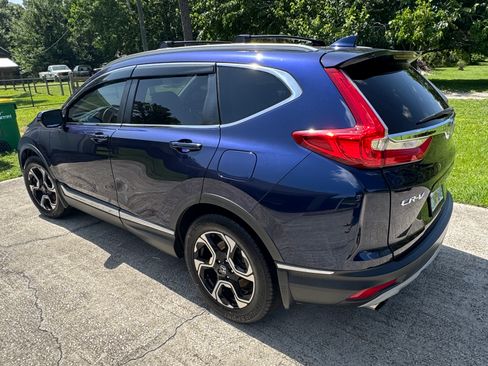Used 2018 Honda CR-V Touring image 5
