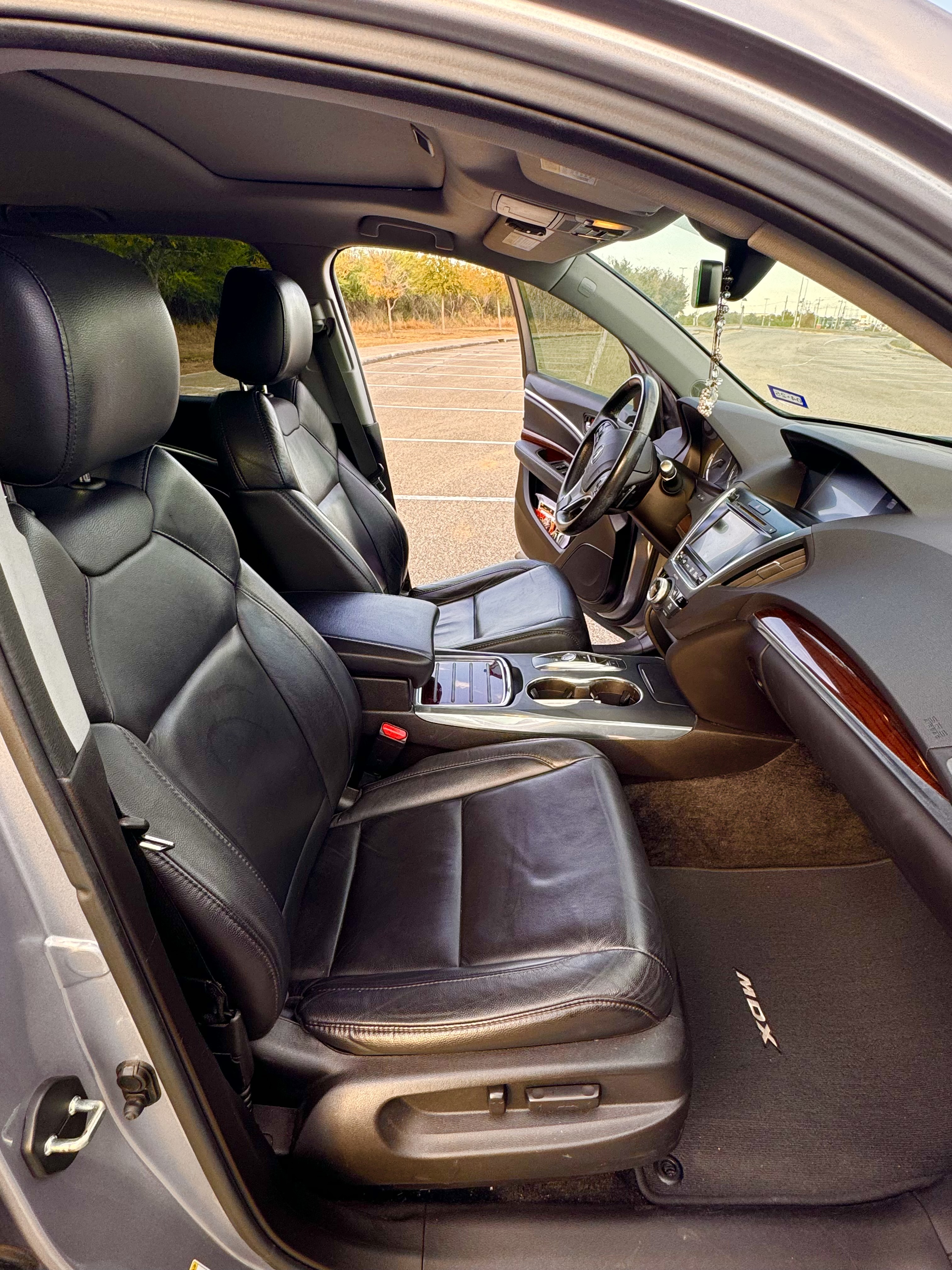Used 2016 Acura MDX w/ Technology Package FWD image 12