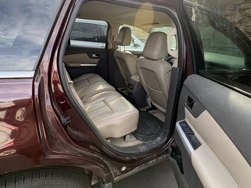 Used 2011 Ford Edge Limited AWD/4WD image 9