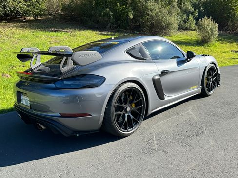 Used 2024 Porsche 718 Cayman GT4 RS image 5