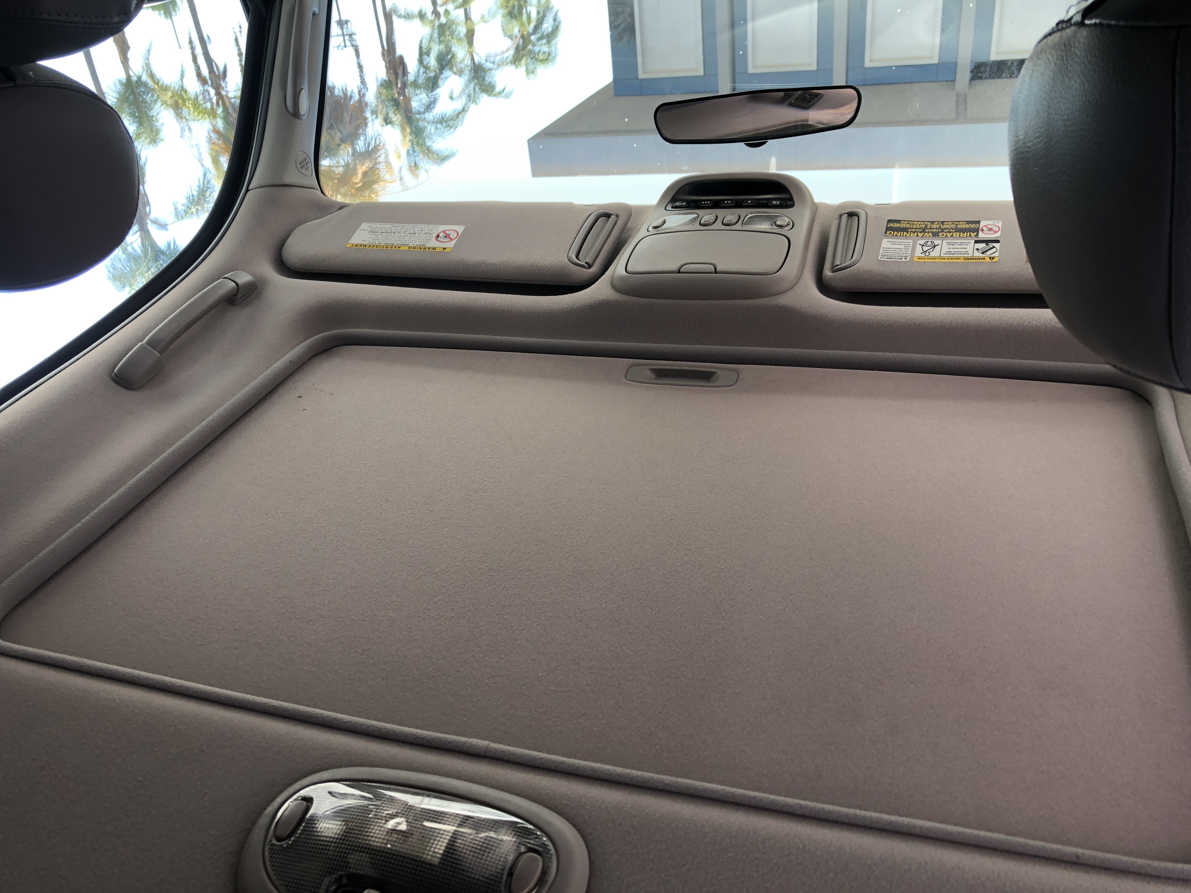 Used 2001 Toyota Sequoia Limited AWD/4WD image 21