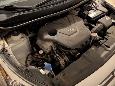 Used 2017 Hyundai Accent SE image 17