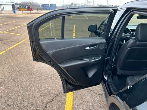 Used 2020 Cadillac XT4 Sport image 16