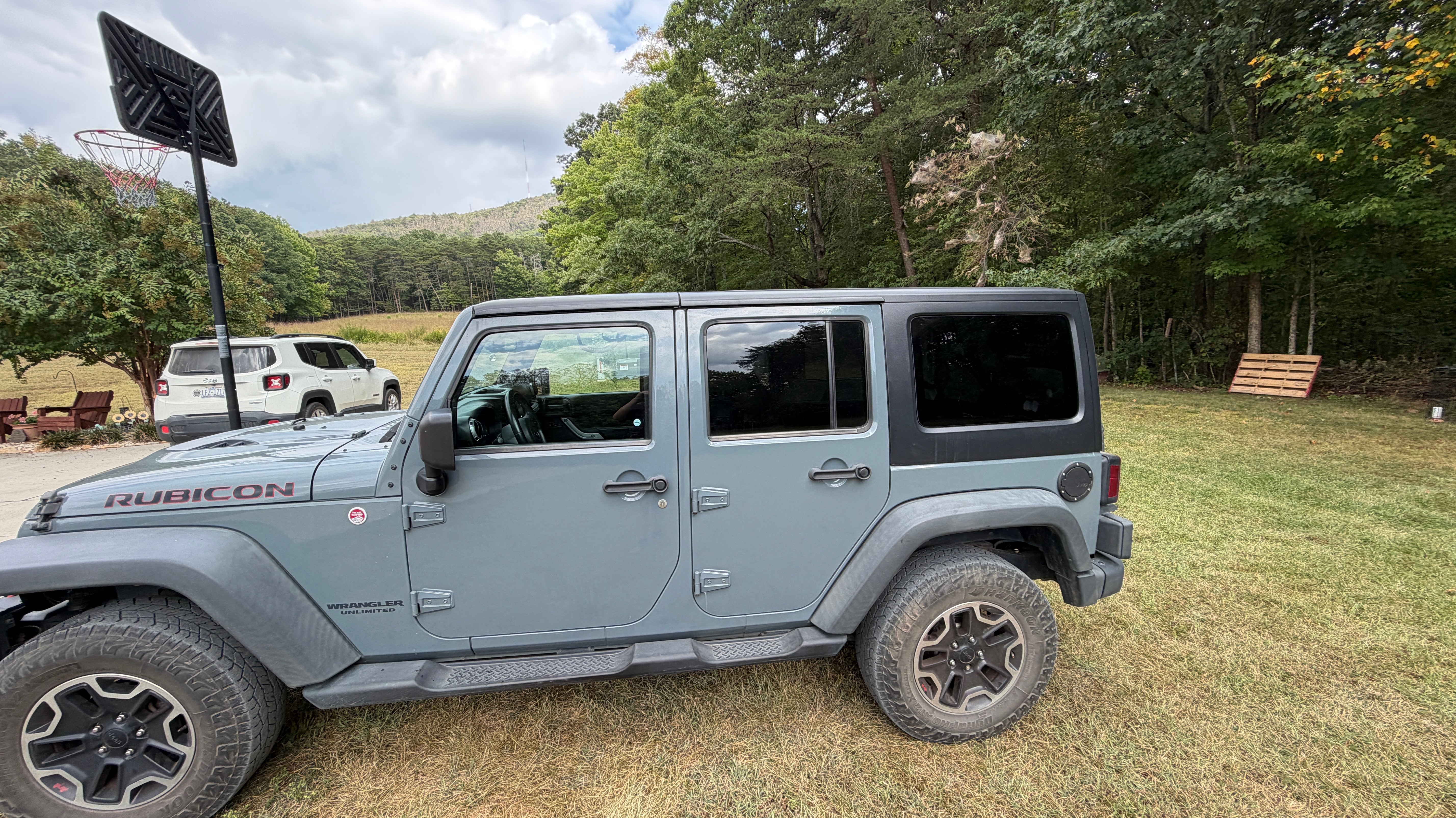 Used 2014 Jeep Wrangler Unlimited Rubicon AWD/4WD image 18