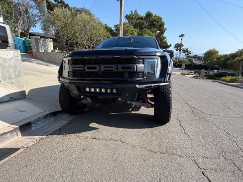Used 2021 Ford F150 Raptor w/ Equipment Group 801A High AWD/4WD image 2