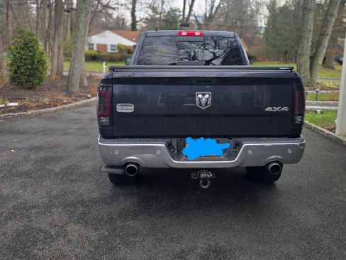 Used 2016 RAM 1500 Laramie Longhorn w/ Convenience Group image 8